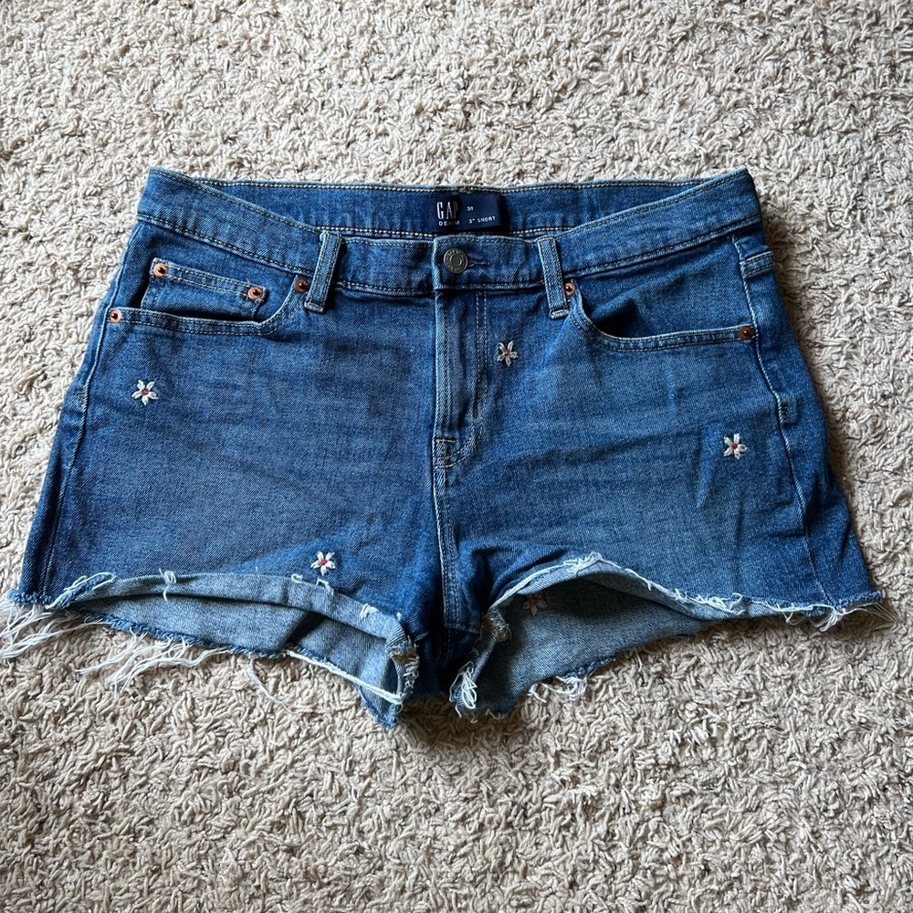 GAP Flower Embroidered Denim Shorts